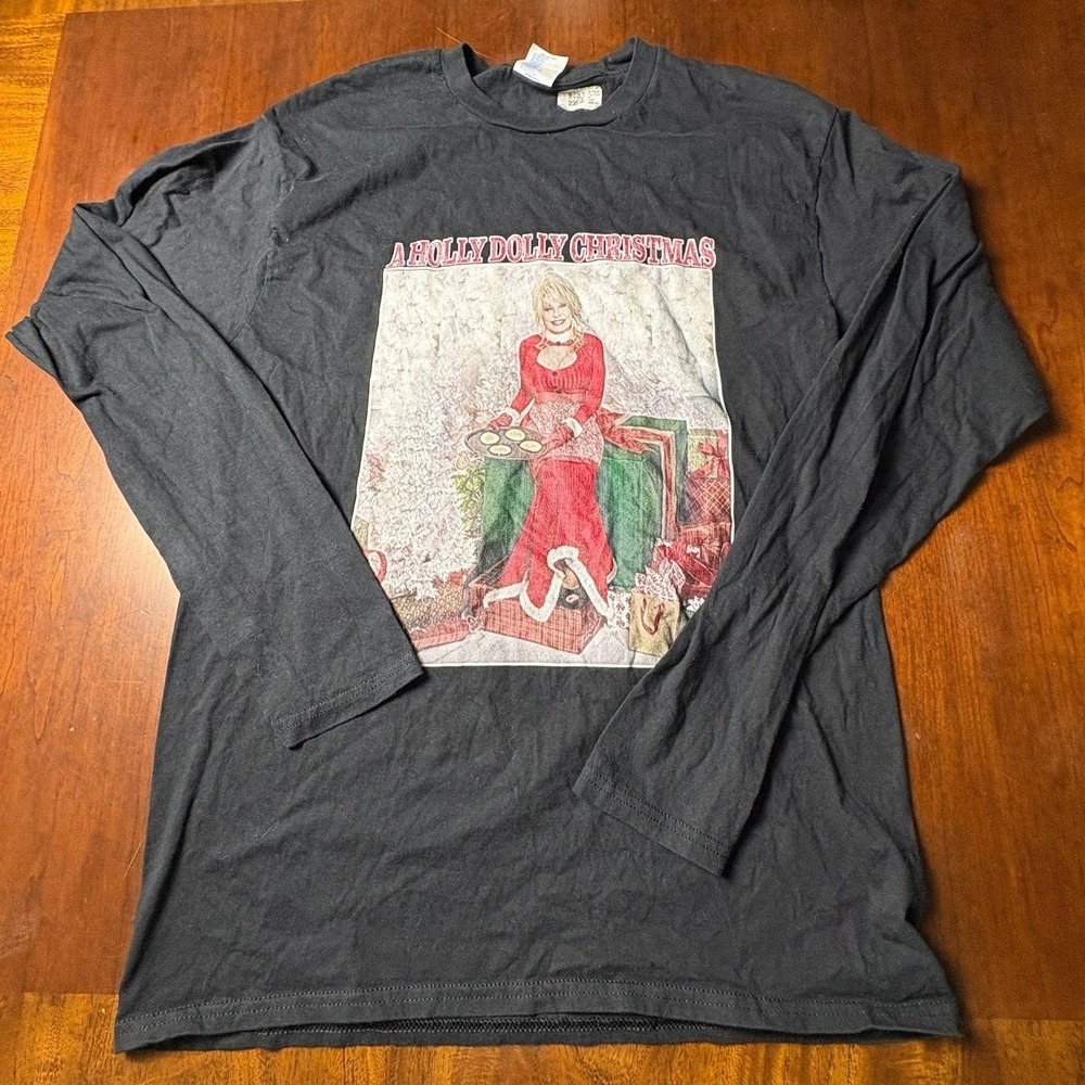 Dolly Parton A Holly Dolly Christmas Black Long Sleeve Shirt Medium